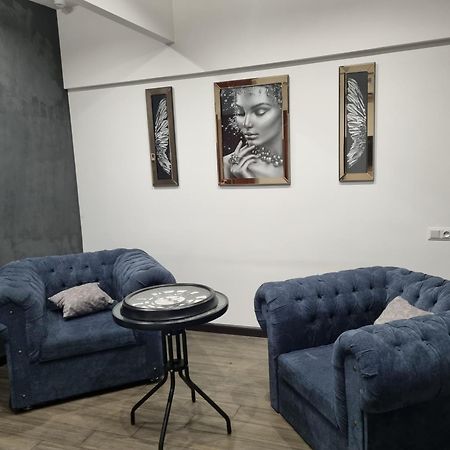 Day Inn Hotel Ереван Екстериор снимка