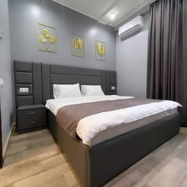 Day Inn Hotel Ереван Екстериор снимка