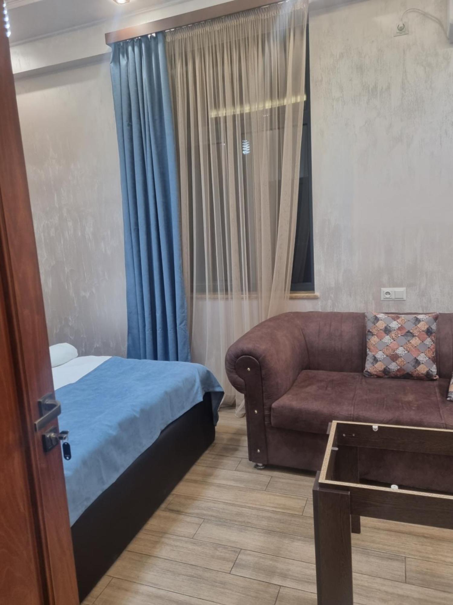 Day Inn Hotel Ереван Екстериор снимка