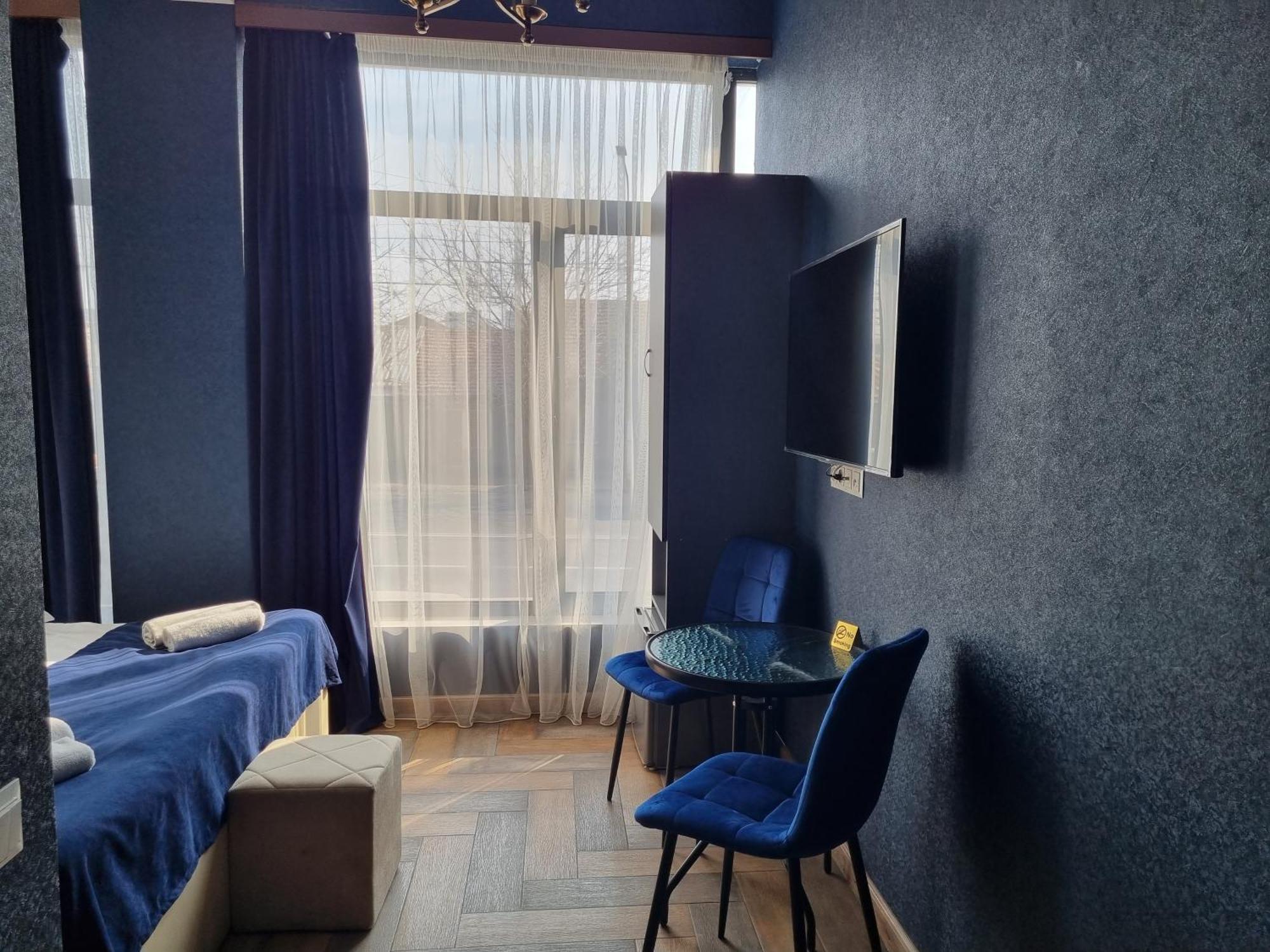 Day Inn Hotel Ереван Екстериор снимка